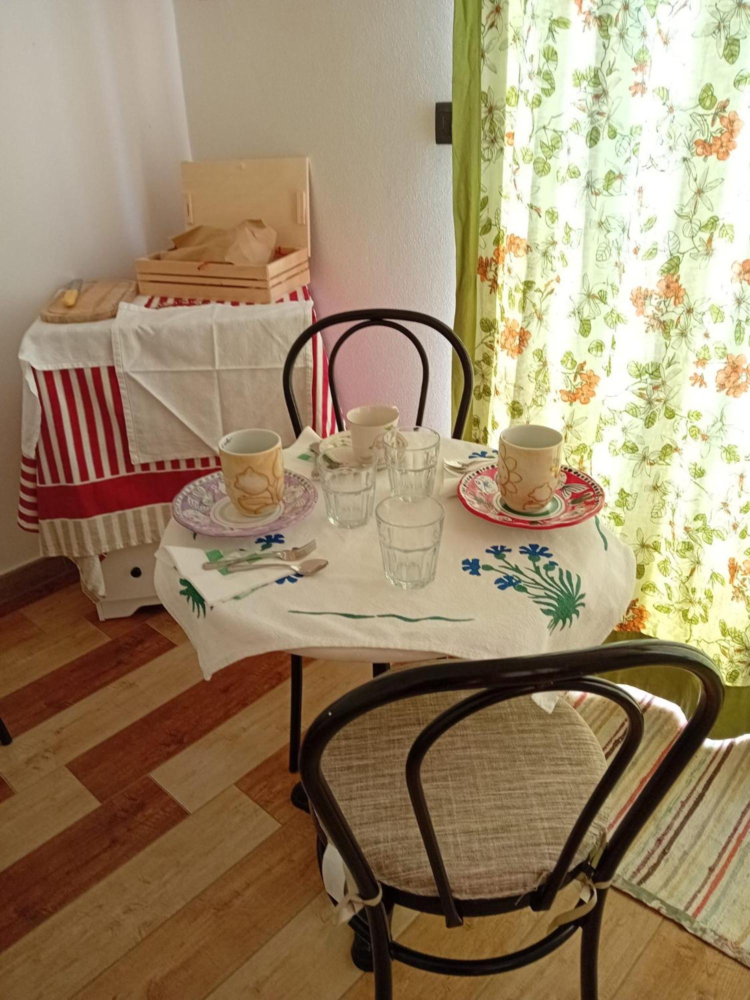 Bed and Breakfast Sa Pruninca à Villanova Monteleone Extérieur photo
