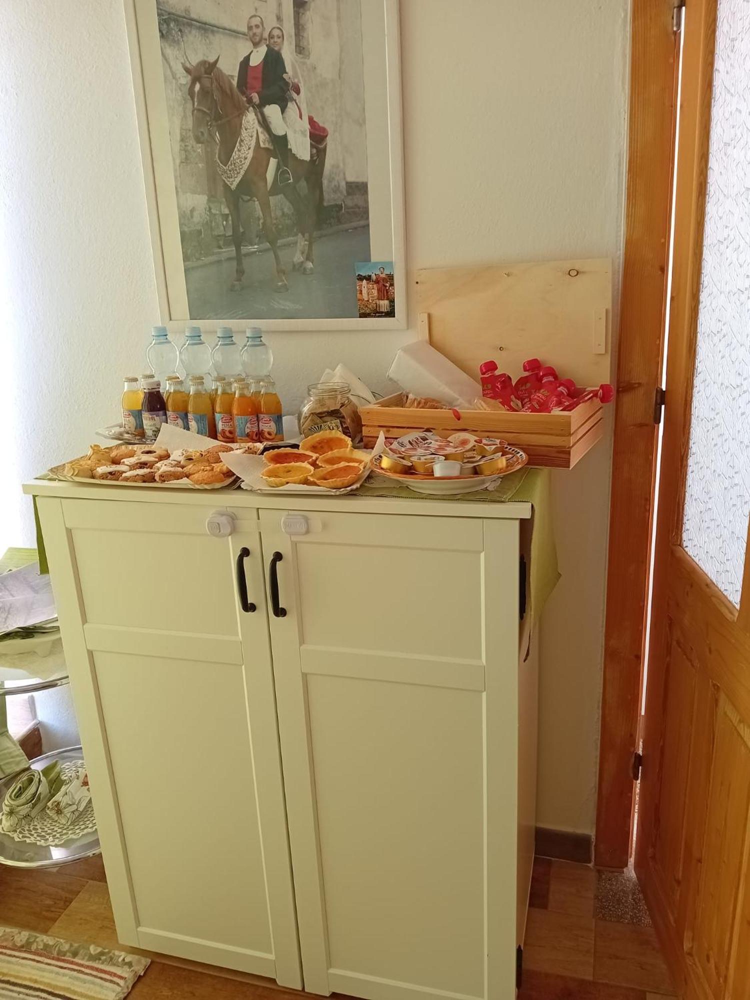 Bed and Breakfast Sa Pruninca à Villanova Monteleone Extérieur photo